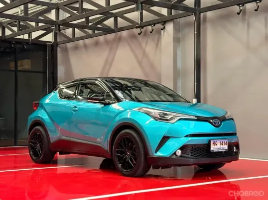 2019 TOYOTA CHR HV HI รถมือเดียวออกป้ายแดง รถวิ่งน้อย เข้าศูนย์ตามระยะ รถไม่เคยมีอุบัติเหตุครับ