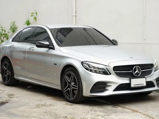 2021 Mercedes-Benz C-Class 2.0 C300e รถเก๋ง 4 ประตู ออกรถง่าย 