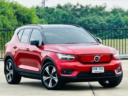 2022 Volvo XC40  RECHARGE PURE ELECTRIC 2022 AWD Twin Motor SUV รถสวยมาก มือเดียว พร้อมใช้งาน
