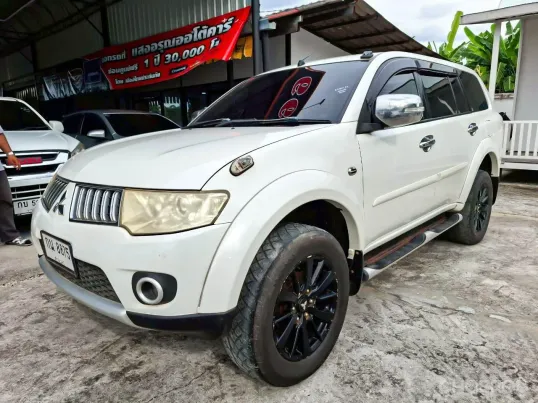 Mitsubishi Pajero Sport 2.5 GLS เกียร์ออโต้ ปี 2012 ผ่อนเริ่มต้น 5,*** บาท