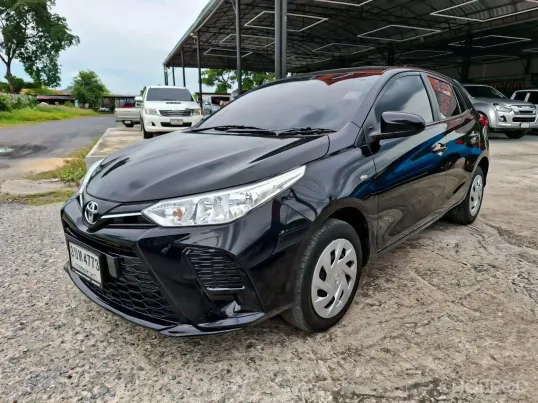 Toyota Yaris 1.2 Entry เกียร์ออโต้ ปี 2022 ผ่อนเริ่มต้น 7,*** บาท