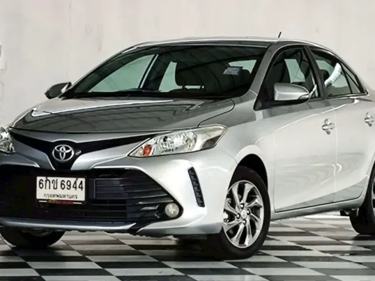 TOYOTA NEW VIOS 1.5 E MNC เกียร์ออโต้ ปี 2017