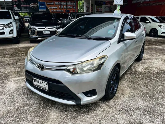 Toyota Vios 1.5 J ออโต้ ปี 2014 ผ่อนเริ่มต้น 4,*** บาท