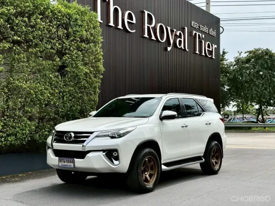 Toyota Fortuner 2.4 G ปี 2020 รถบ้านมือเดียว ป้ายแดง ไมล์น้อย เจ้าของขายเอง  
