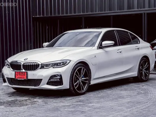 BMW 3 Series 330e G20 MSport ปี 2021 สมรรถนะเยี่ยมขับขี่ไฟฟ้าได้ 