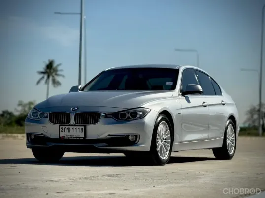 BMW 3 Series 320i Luxury F30 ปี 2014 ไมล์น้อยสุดคุ้ม