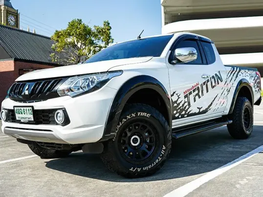 2018 MITSUBISHI TRITON 2.4 GLS PLUS MEGA CAB LTD