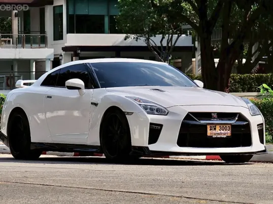 ขายรถยนต์ Nissan GT-R 3.8 Premium Edition 4WD ปี 2012 สภาพดี ไมล์น้อย  