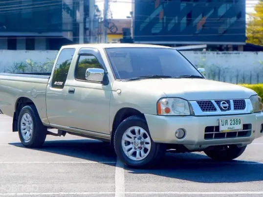 NISSAN FRONTIER 3.0 ZDI KING CAB เกียร์ ธรรมดา สีบรอนซ์ทอง ปี 2003 รถบ้านไมล์แท้  