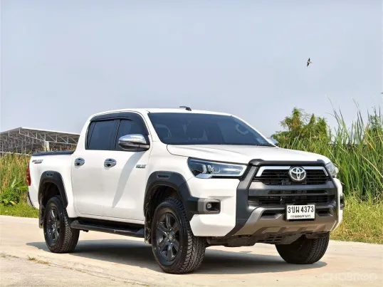 TOYOTA Hilux Revo D-Cab 2.4 Prerunner E​ntry  A/T ปี 2022
