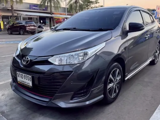 2020 Toyota Yaris Ativ 1.2 Mid รถเก๋ง 4 ประตู ไมล์น้อย  