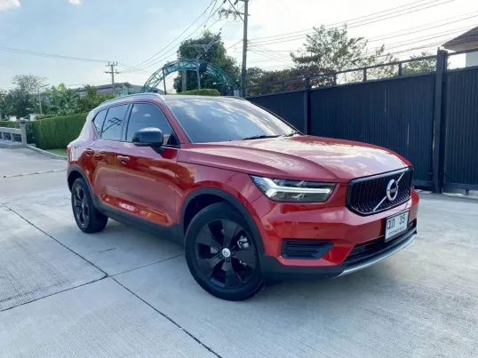 2020 Volvo XC40 2.0 T4 Momentum SUV รถสภาพดี มีประกัน ไมล์น้อย เจ้าของขายเอง  