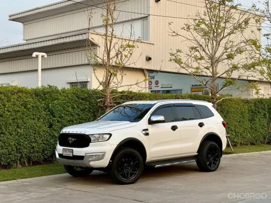 2017 Ford Everest 3.2 Titanium SUV รถบ้านมือเดียว ไมล์น้อย 