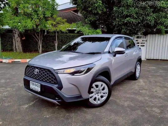 Toyota Corolla Cross 1.8 ปี 2020 รถมือสองสภาพดี