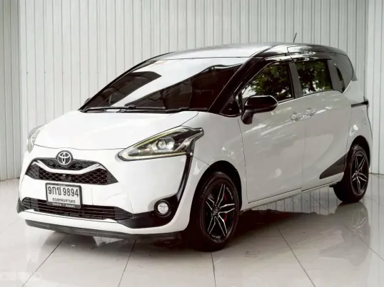 Toyota Sienta 1.5 V ปี 2019 รถครอบครัวสุดคุ้ม