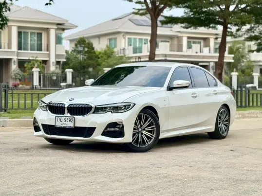 2022 BMW 3 Series 2.0 320d รถเก๋ง 4 ประตู เจ้าของขายเอง รถสวย ไมล์น้อย 