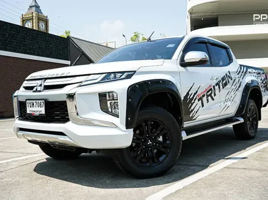 2021 MISUBISHI TRITON 2.4 GLS PLUS DOUBLE CAB