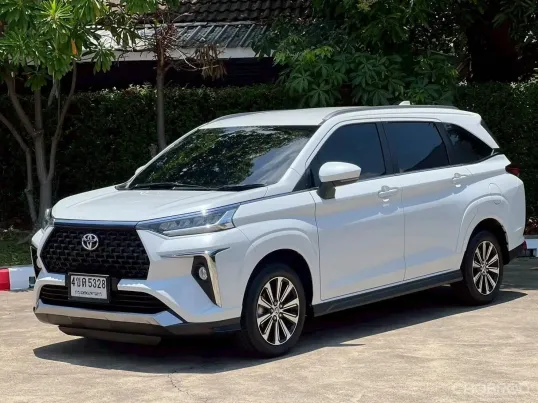 2023 Toyota Veloz 1.5 SUV รถบ้านมือเดียว ไมล์น้อย  
