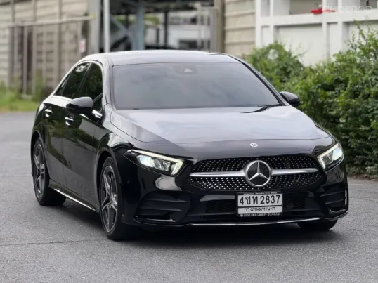 2023 Mercedes-Benz A-Class 1.3 A200 รถเก๋ง 4 ประตู ไมล์น้อย มือเดียวป้ายแดง  