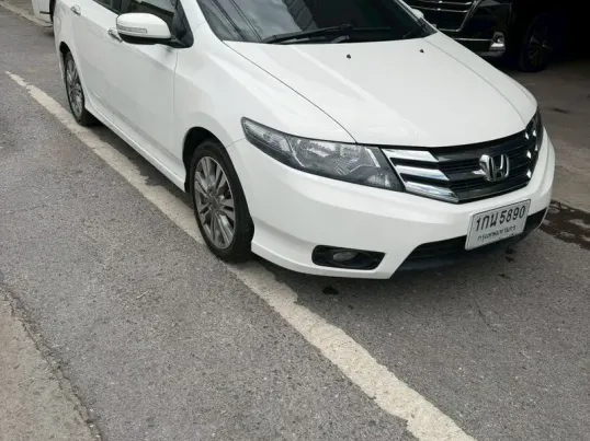 Honda City 1.5 SV 2013 ฟรีดาวน์ สภาพดี