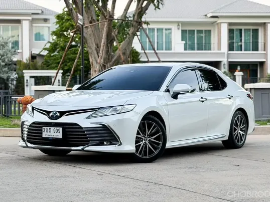 2022 Toyota CAMRY 2.5 HEV Premium Luxury รถเก๋ง 4 ประตู ออกรถง่าย รถสวย ไมล์น้อย  