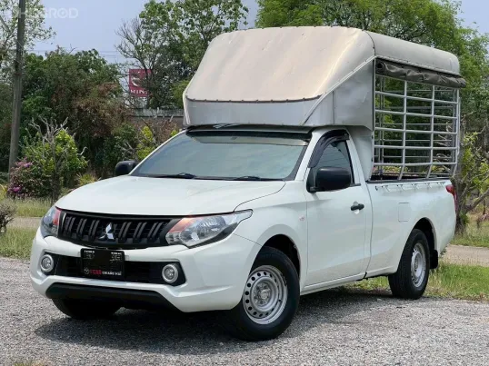 MITSUBISHI TRITON ตอนเดียว 2.5 GLX M/T ปี2017(แท้) สีขาว พร้อมคอกหลังคา