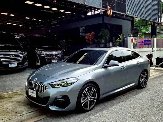 2023 BMW 2 Series 2.0 220i รถเก๋ง 4 ประตู รถสภาพดี มีประกัน. 