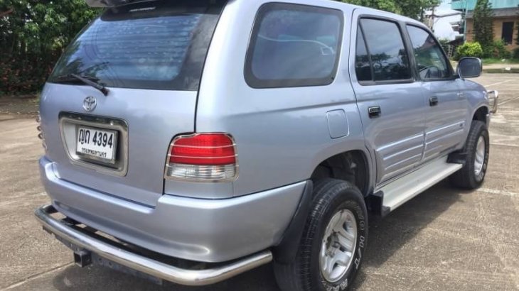 Toyota fortuner 1999