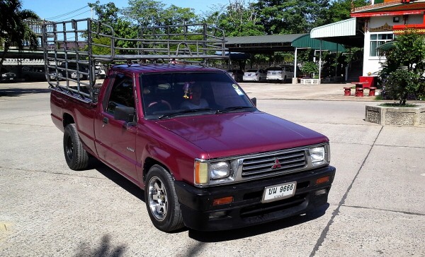 Mitsubishi l200 1993