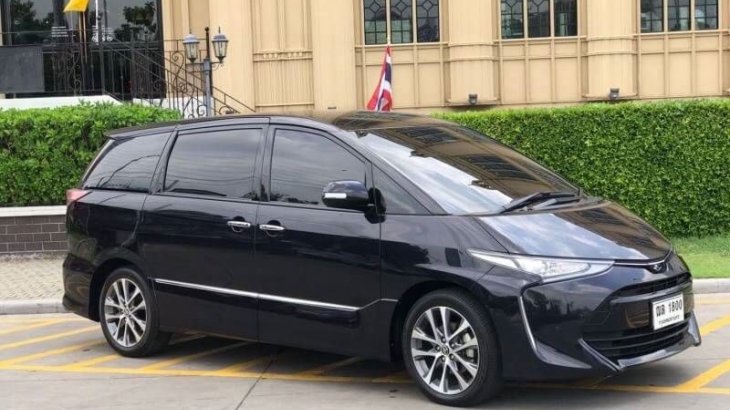 Toyota estima 2018