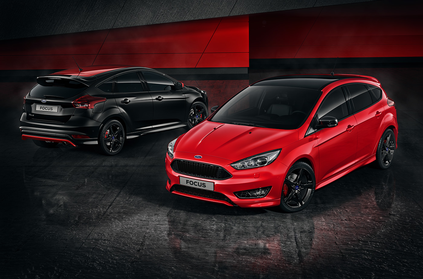 Ford Focus Red & Black Edition 3