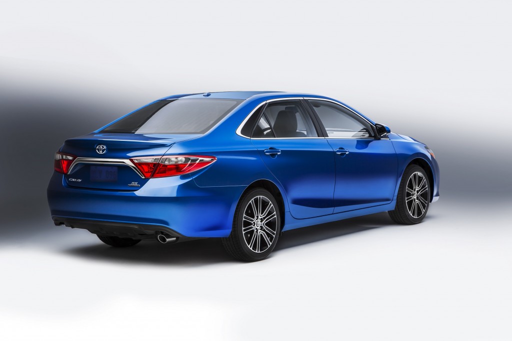 2016Toyota Camry Special Edition