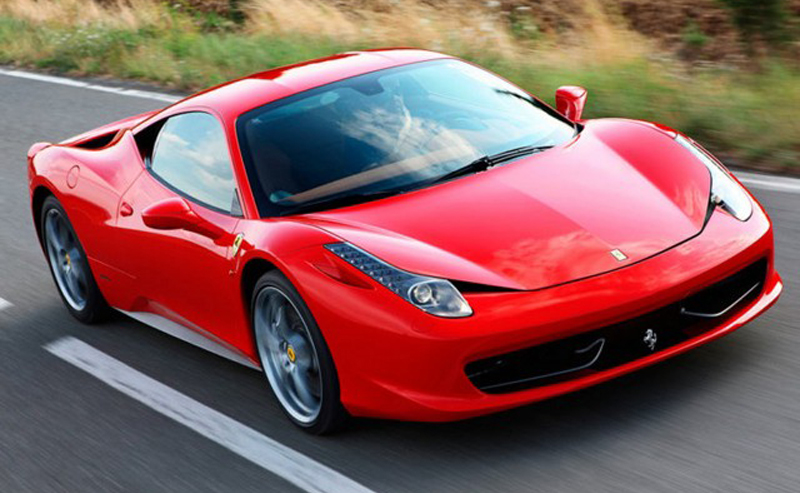 ลูกเศรษฐีเผารถ Ferrari 458 Italia